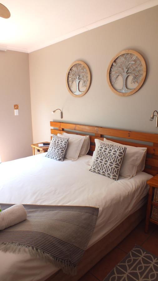 Aero Lodge Guest House Middelburg  Extérieur photo